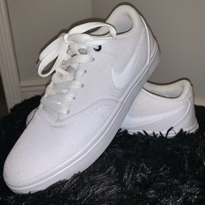 NIKE SB sneaker Size 7.5 women’s